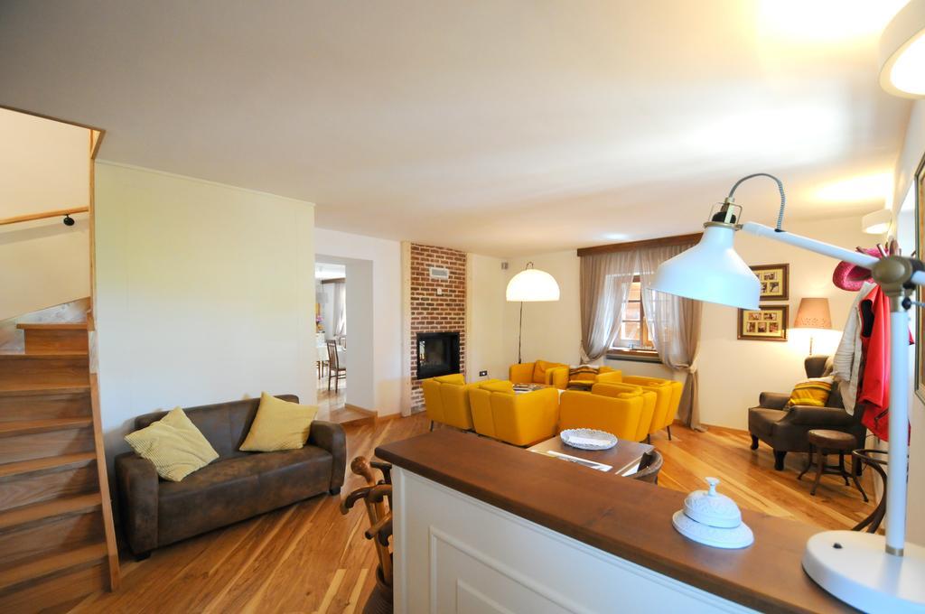 Bed & Breakfast Korta Gira Buici  Exterior foto