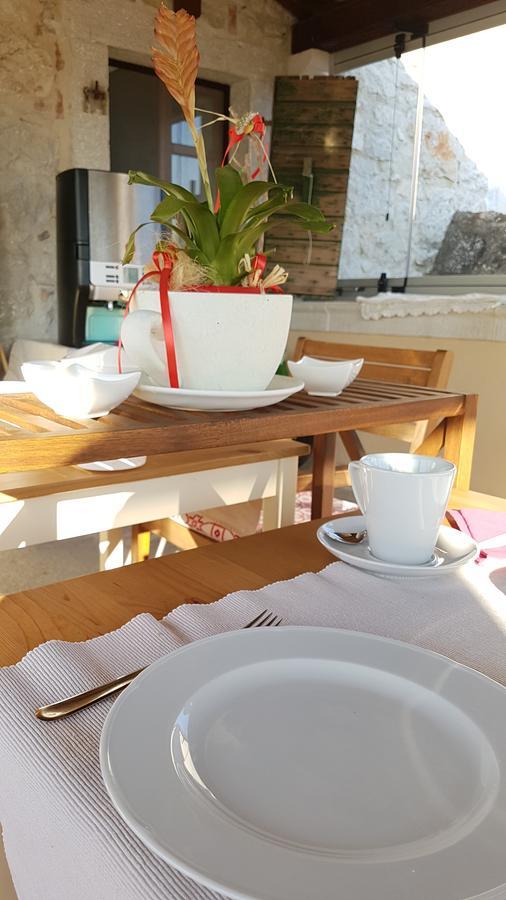 Bed & Breakfast Korta Gira Buici  Exterior foto